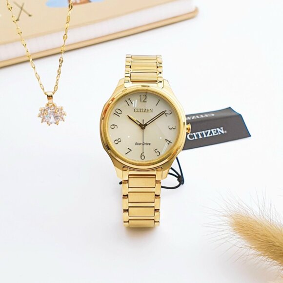 New Citizen Womens Gold 35mm Watch! WOW!